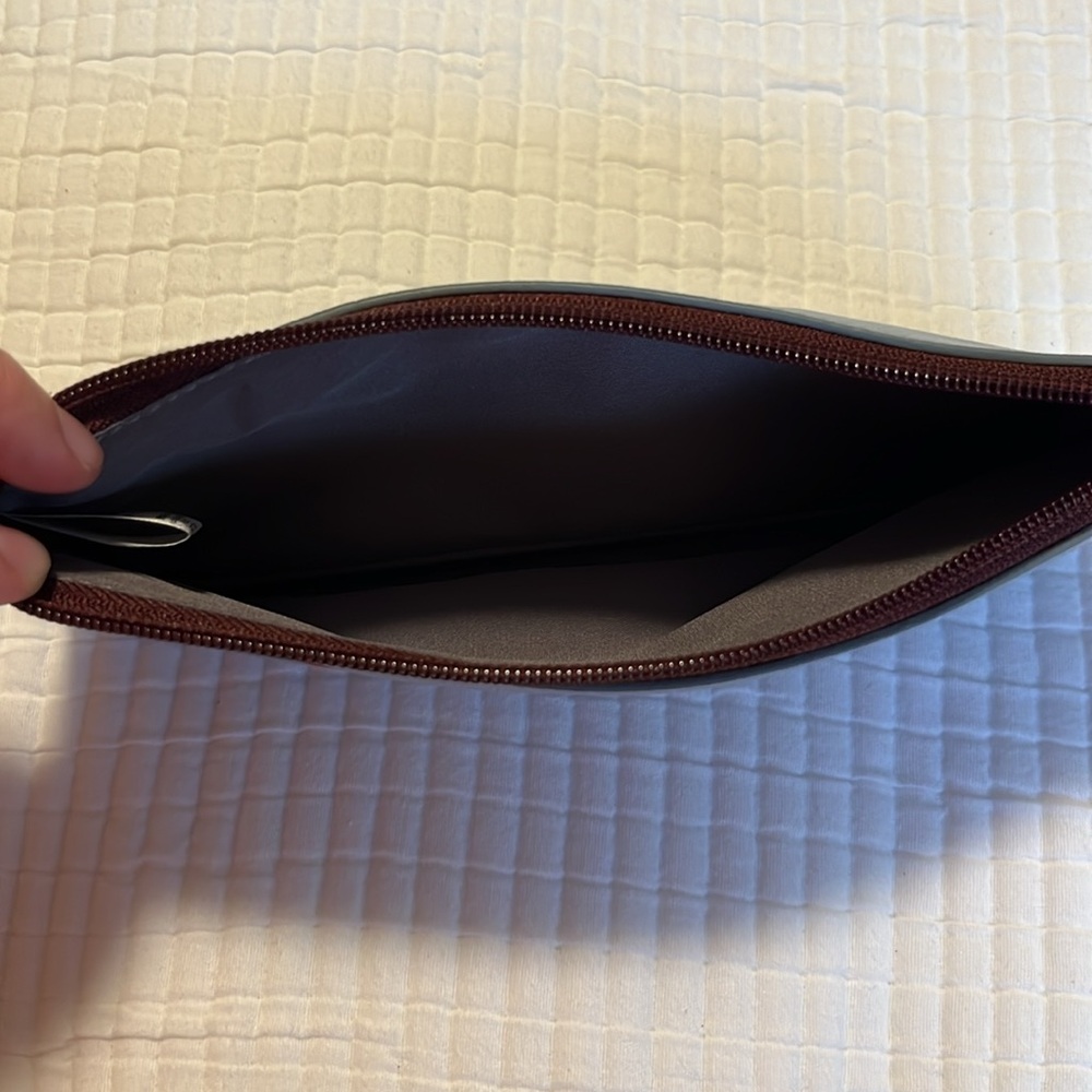 *Fossil Pouch - Picture 3 of 3